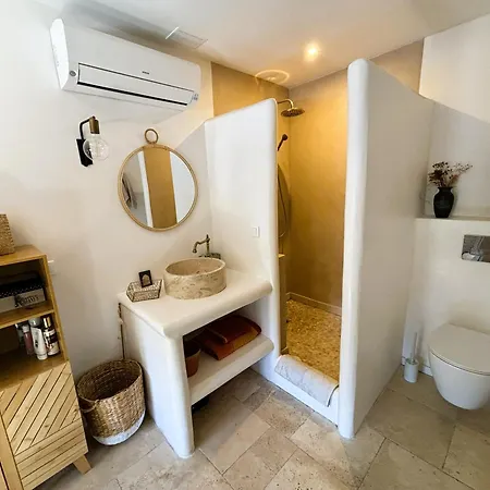 Camarguaise Piscine Jacuzzi Proche Villa Aimargues