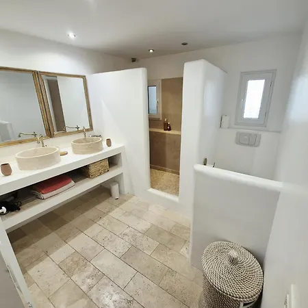 Camarguaise Piscine Jacuzzi Proche Villa Aimargues